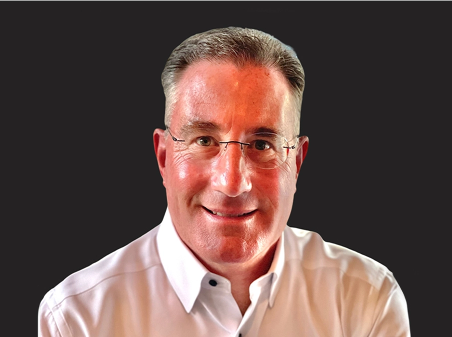 Joseph Segarra headshot